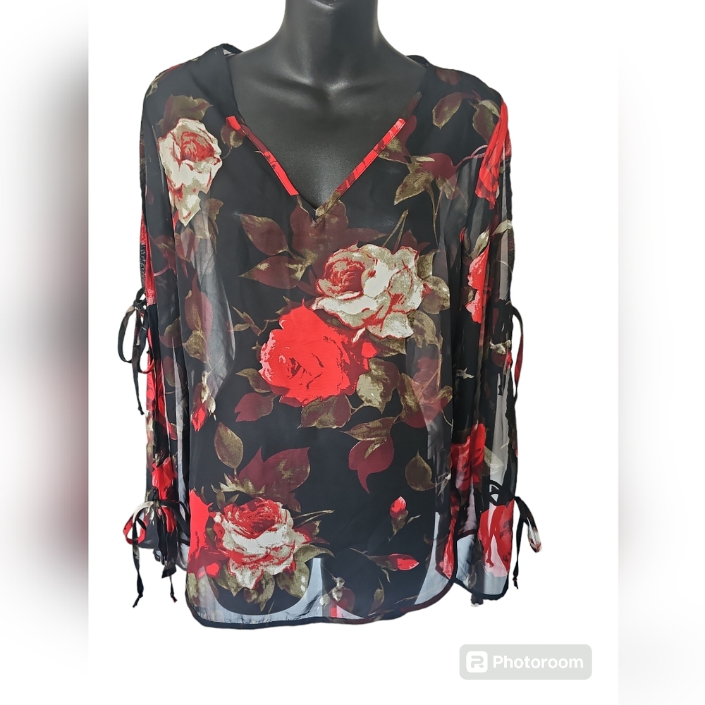 See-through rosy blouse